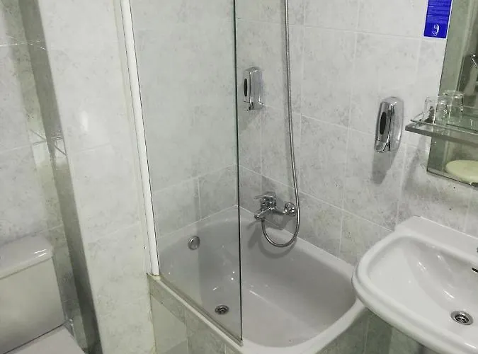 Albor I Guest house 2*